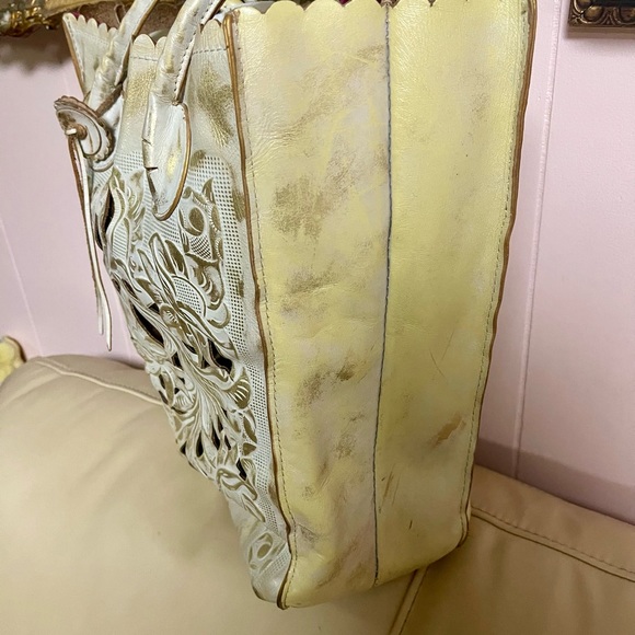 Patricia Nash extra large genuine leather shopper bag beige gold very good. - Picture 6 of 10
